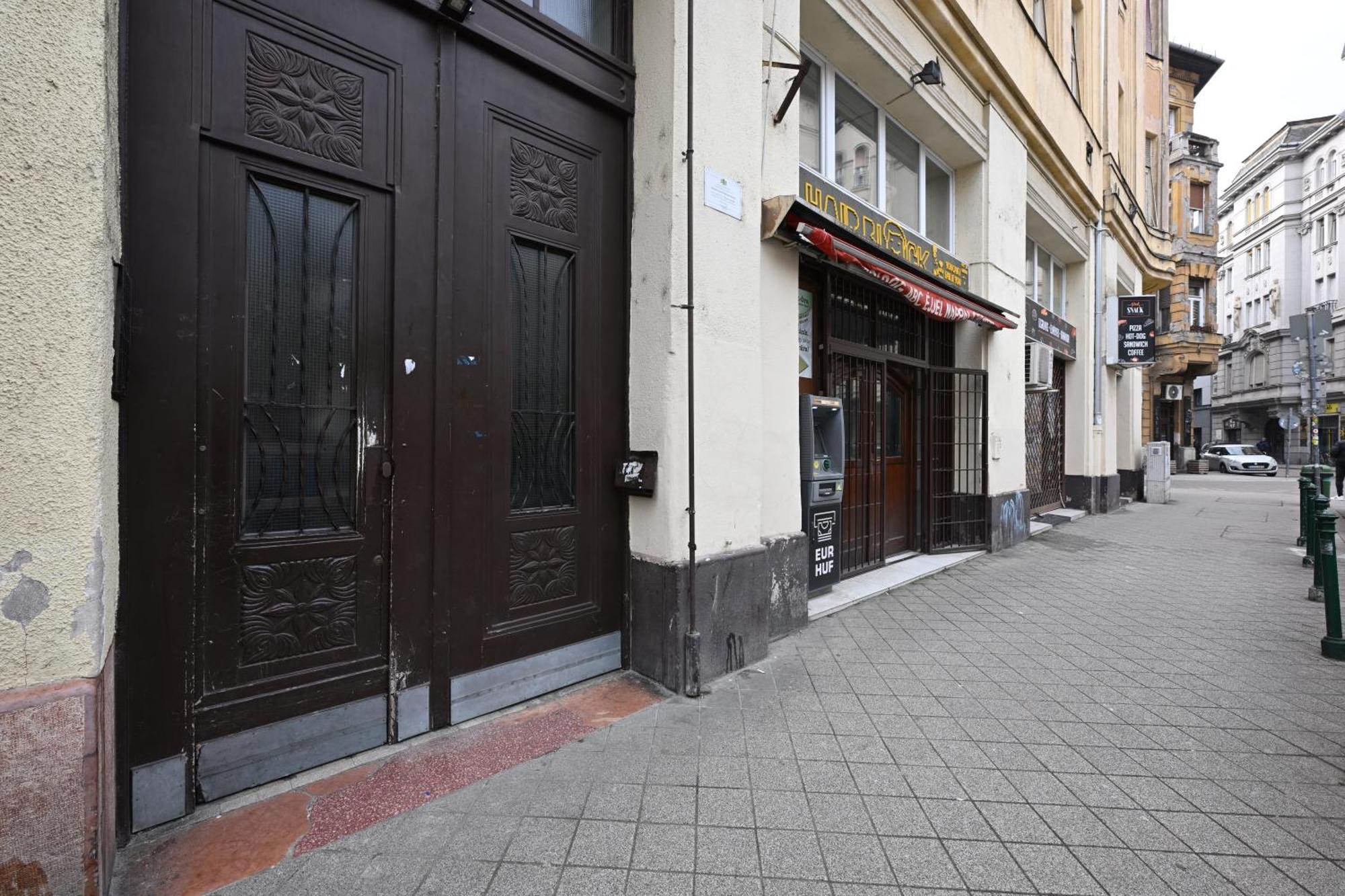 A Quiet Place In The Heart Of The City Budapest Eksteriør billede